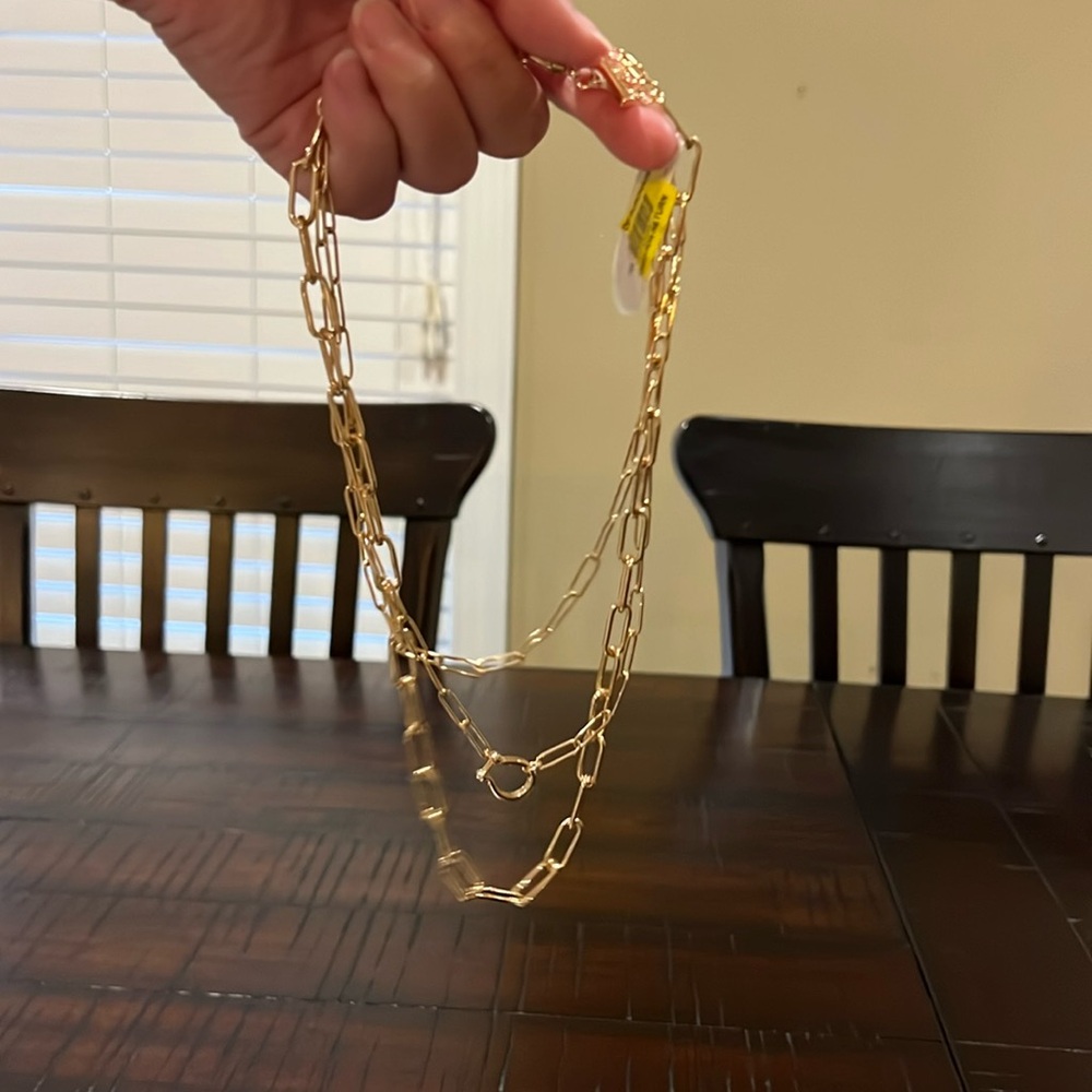 Women’s jewelry